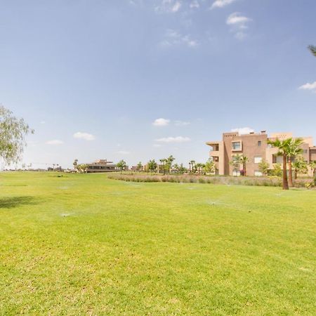 Lumineux Et Vue Degagee Sur Piscine A Prestigia Apartamento Marraquexe Exterior foto