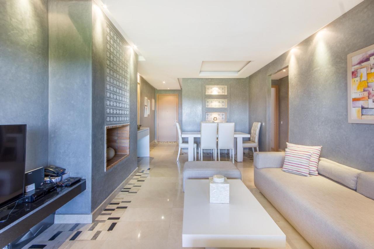 Lumineux Et Vue Degagee Sur Piscine A Prestigia Apartamento Marraquexe Exterior foto