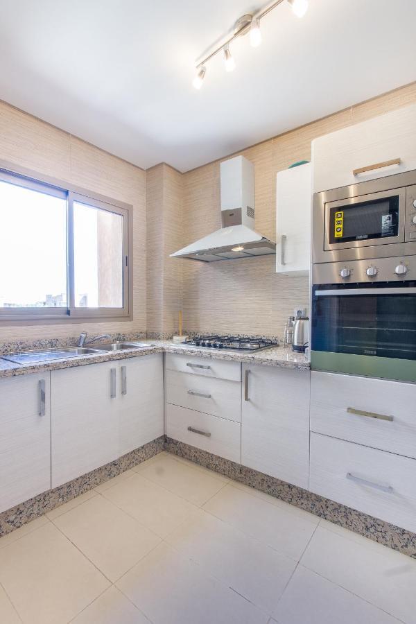 Lumineux Et Vue Degagee Sur Piscine A Prestigia Apartamento Marraquexe Exterior foto